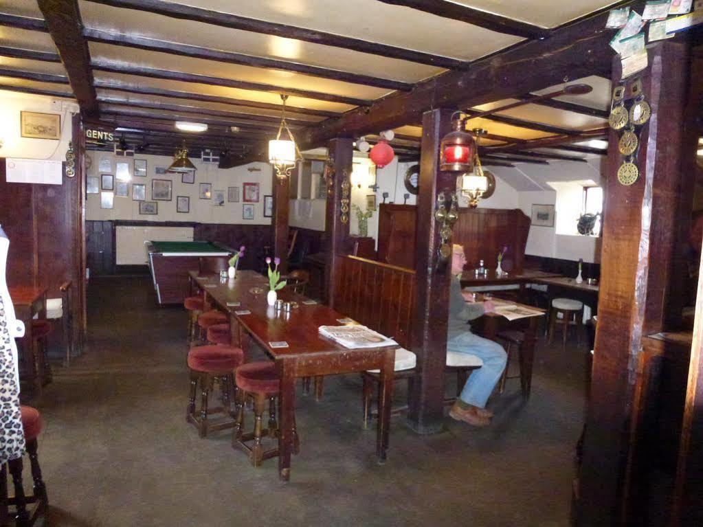 Cornish Arms Inn Port Isaac 2 Miles Pendoggett Экстерьер фото