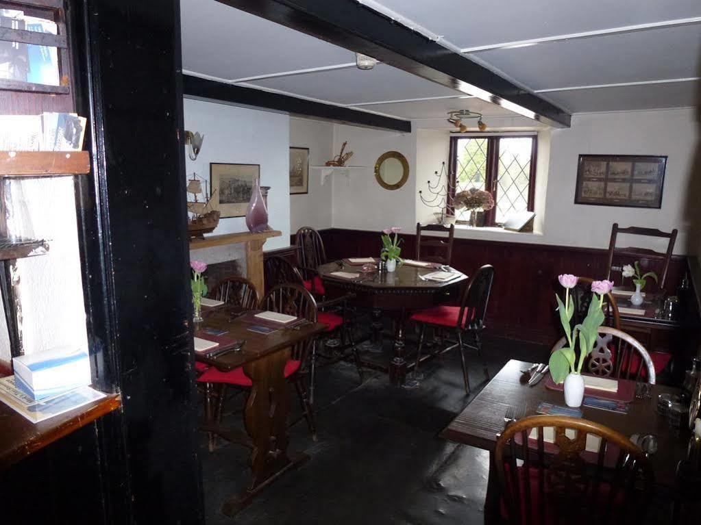 Cornish Arms Inn Port Isaac 2 Miles Pendoggett Экстерьер фото